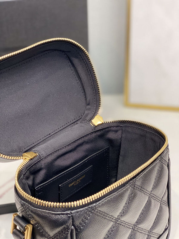 Amelia - YSL Bag - 2133