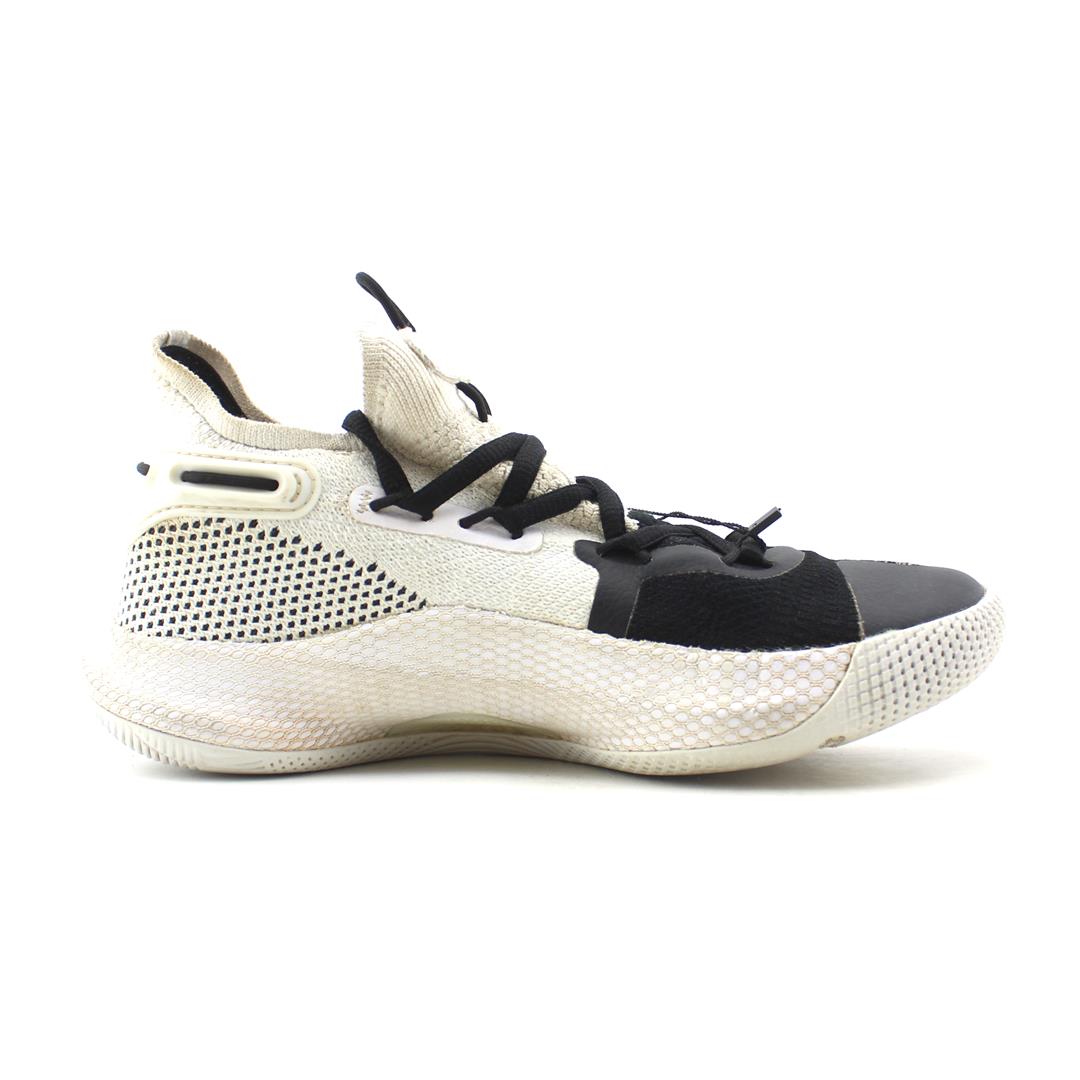 UNDER ARMOUR CURRY 6
