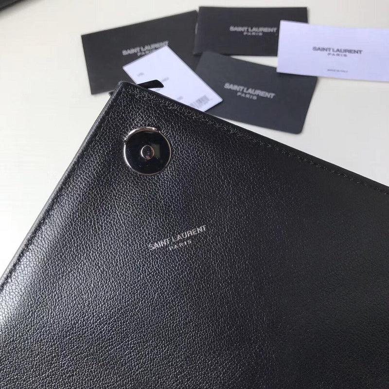 Amelia - YSL Bag - 2664