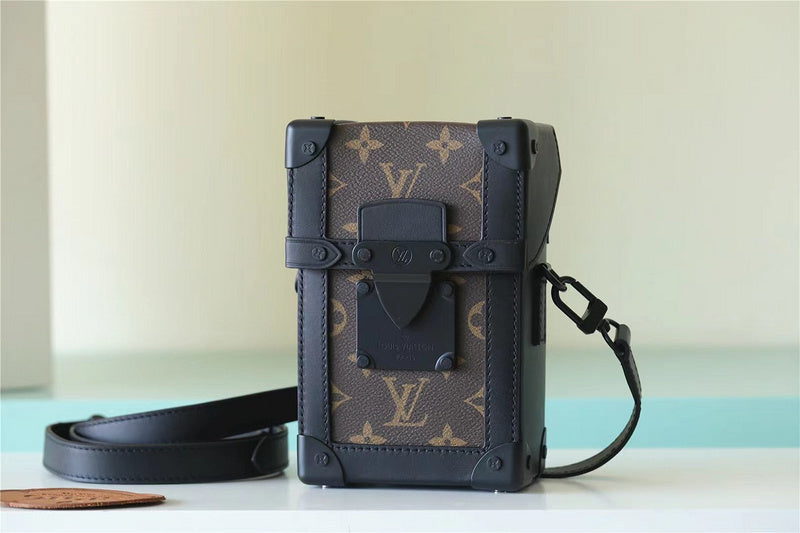 Fan Fashion Lu-Vi bags - 9960