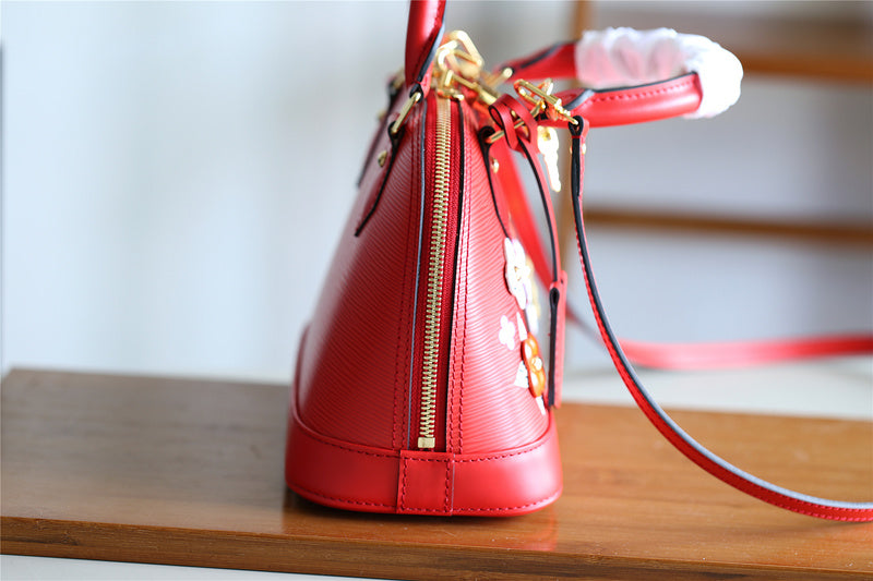 Fan Fashion Lu-Vi bags - 8258
