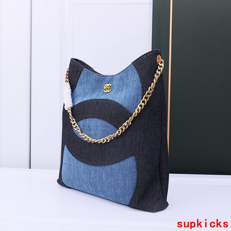 Amelia- Mix Wallets - 424