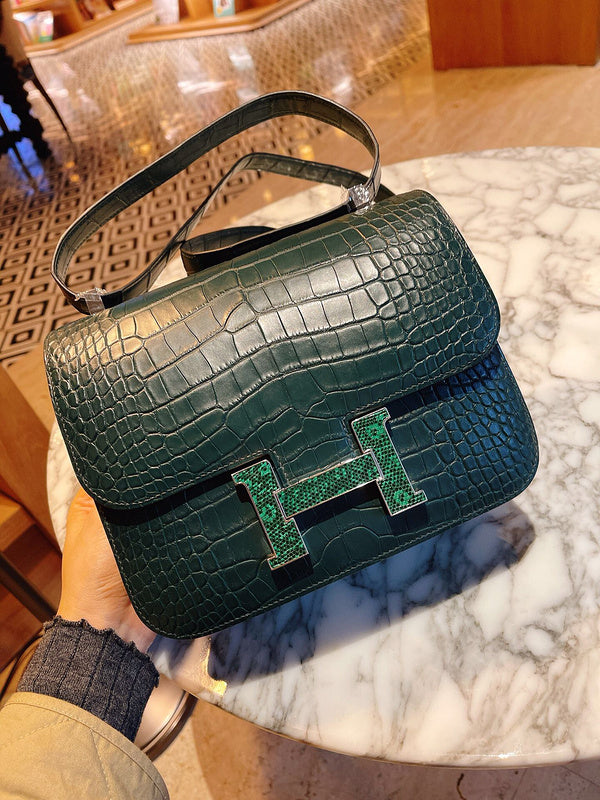 Amelia - HMS Bags - 1545