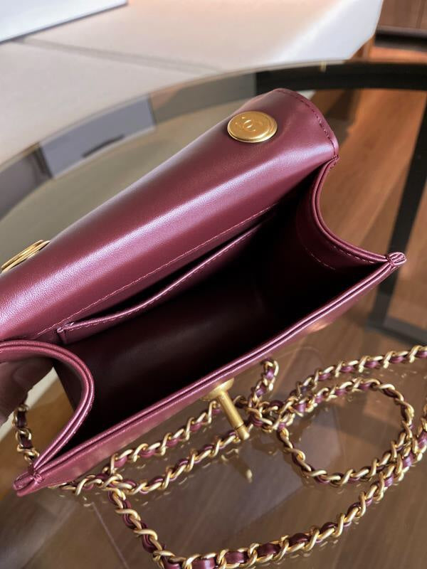 Wellow Bags - Chanel - Bags  - 383
