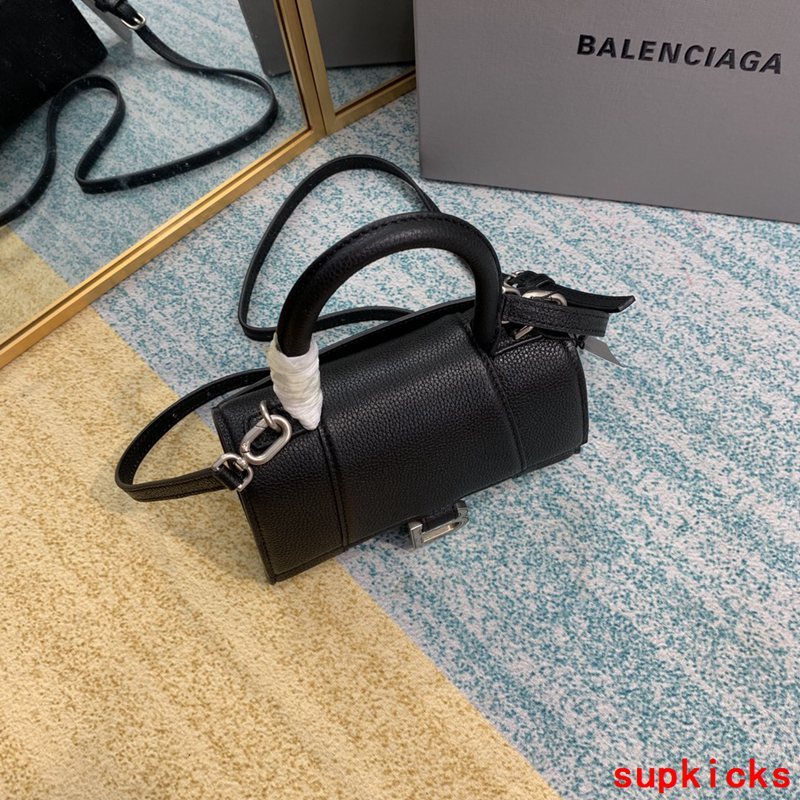 Amelia- BG Hourglass Bags - 164