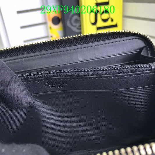 Amelia - CAH Wallet - 014