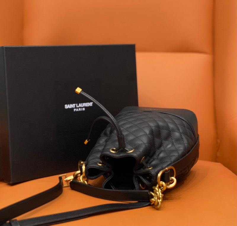 Amelia - YSL Bag - 2055