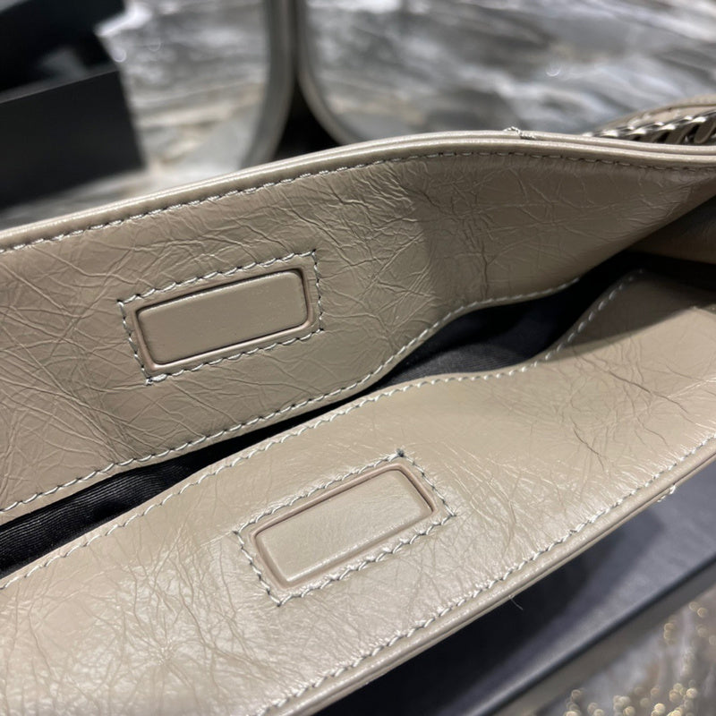 Amelia - YSL Bag - 3949