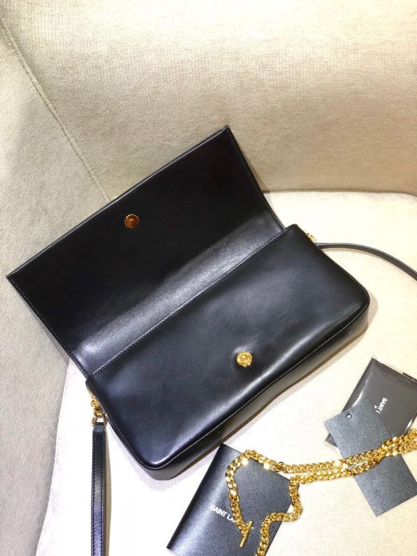 Amelia - YSL Bag - 3590