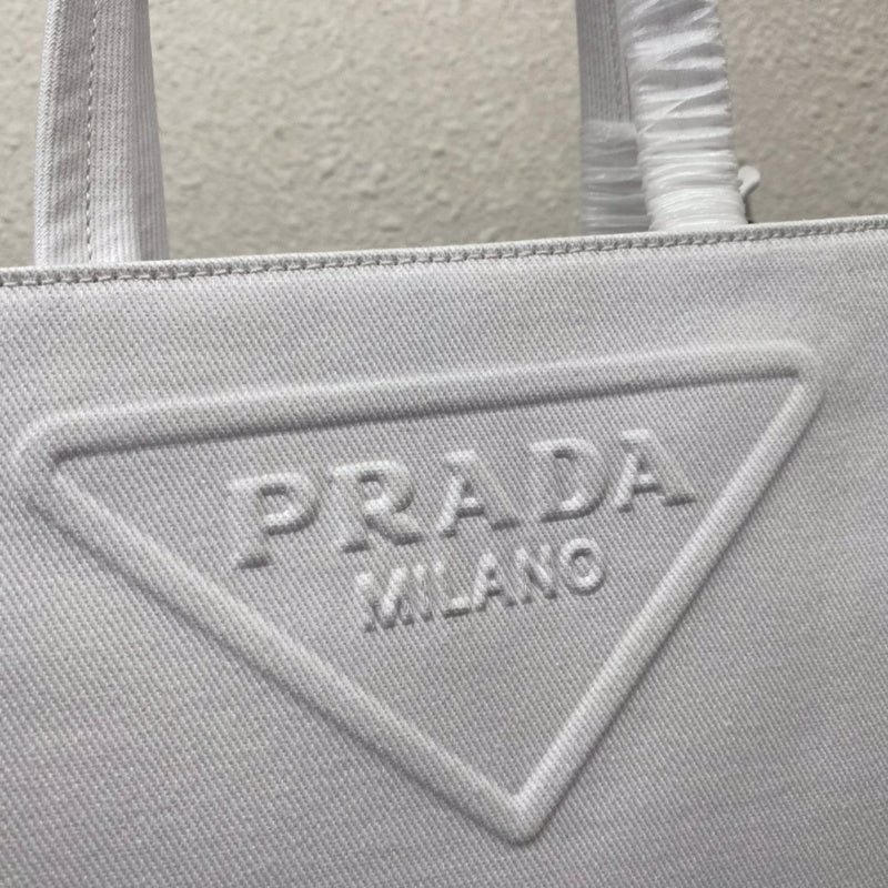 Amelia- PRDA  LUXURY BAGS - 840