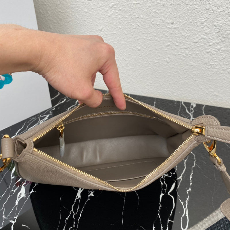 Amelia- PRDA  LUXURY BAGS - 821