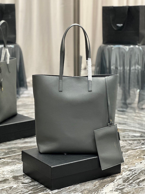 Amelia - YSL Bag - 3951