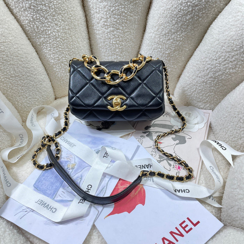 Wellow Bags - Chanel - Bags  - 961