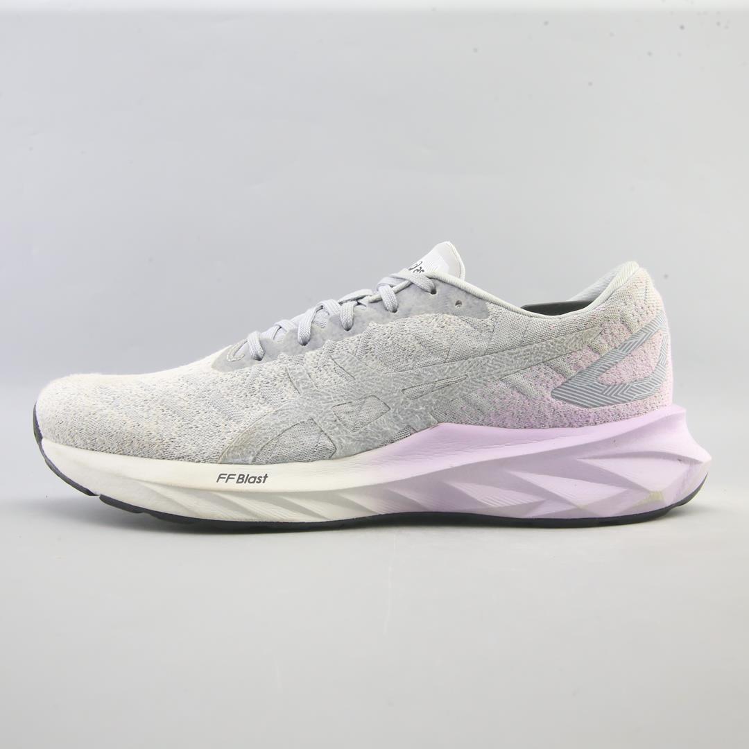ASICS DYNABLAST