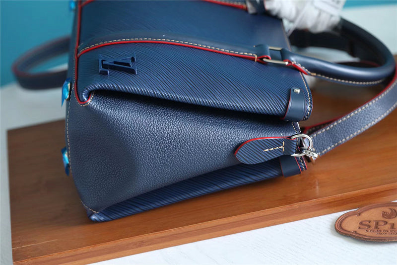 Fan Fashion Lu-Vi bags - 8423