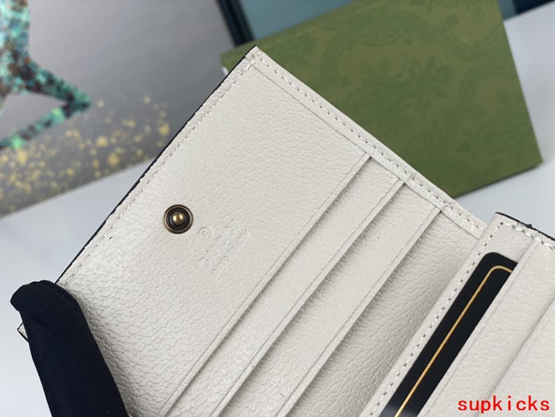 Amelia- Mix Wallets - 526