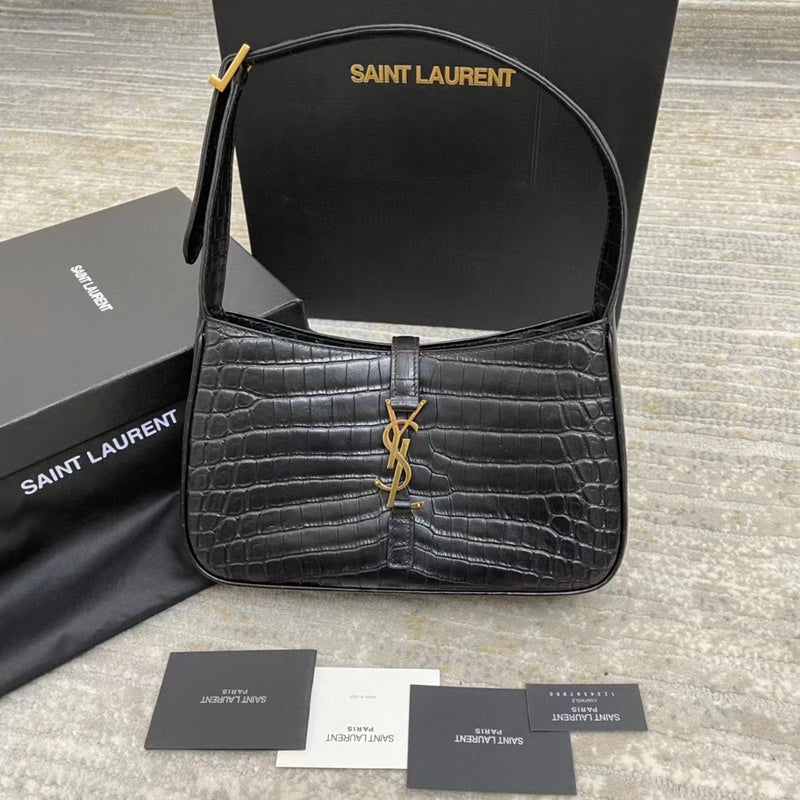 Amelia - YSL Bag - 3804