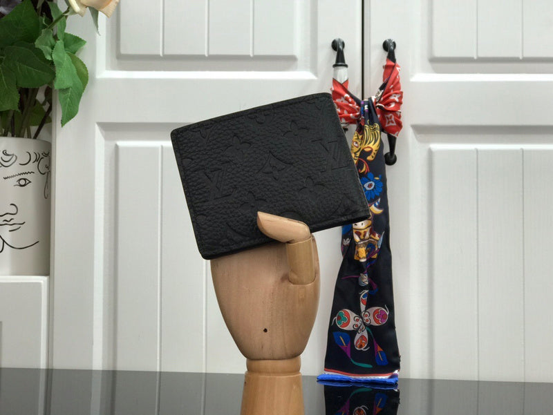 Amelia-LAON - All Wallets - 067