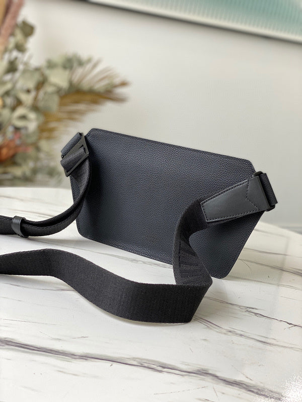 Fan Fashion Lu-Vi bags - 17578