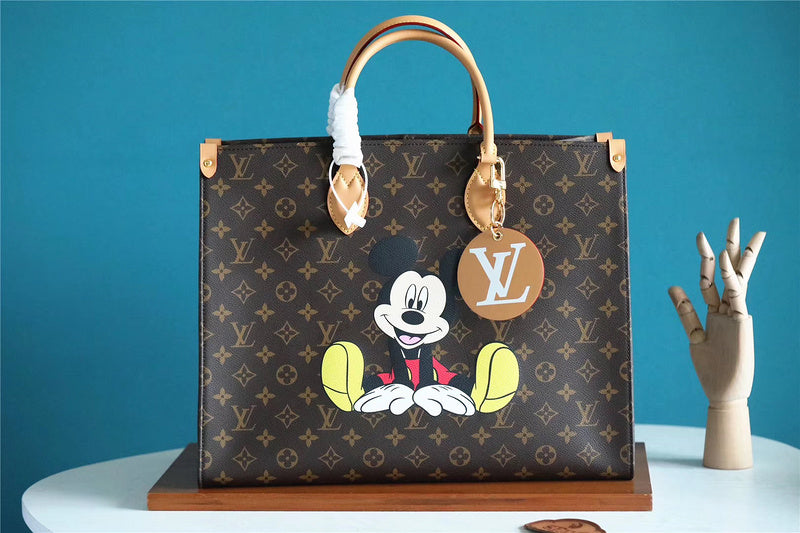 Fan Fashion Lu-Vi bags - 8645