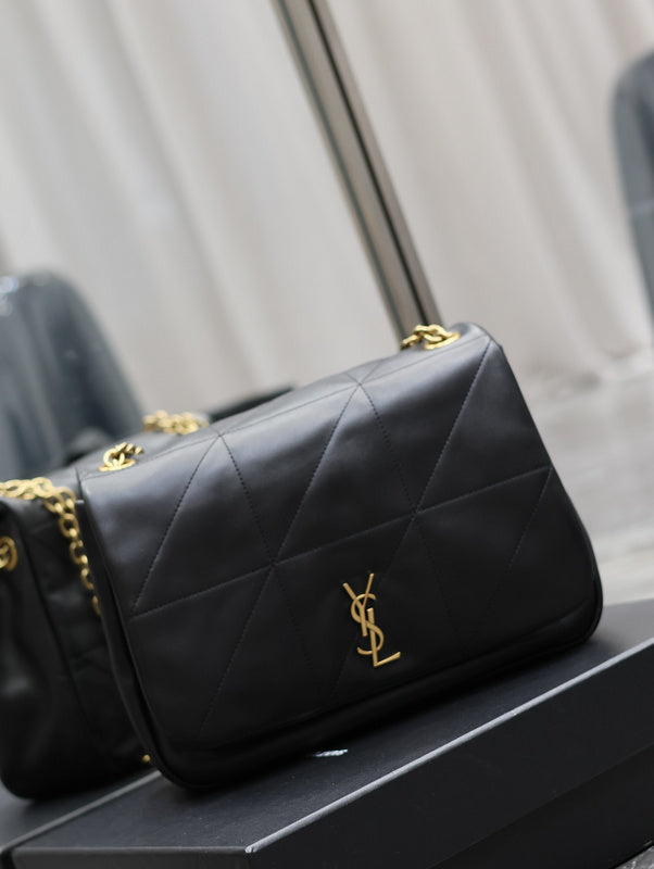 Amelia - YSL Bag - 1786