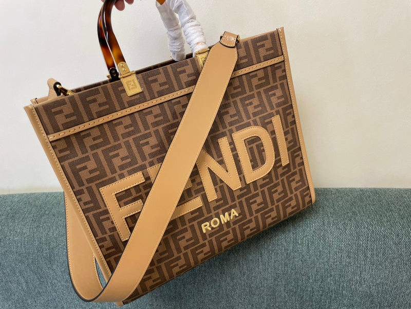 Amelia's Bag Gallery - VAR Bags - 227