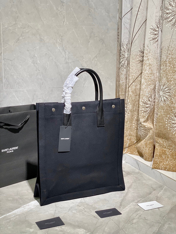 Amelia - YSL Bag - 4109