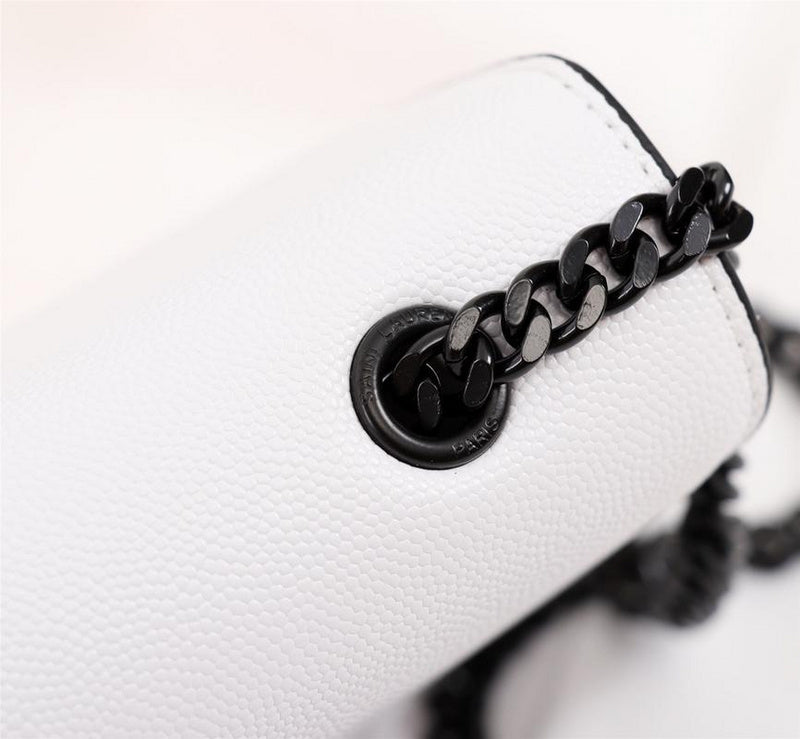 Amelia - YSL Bag - 2567