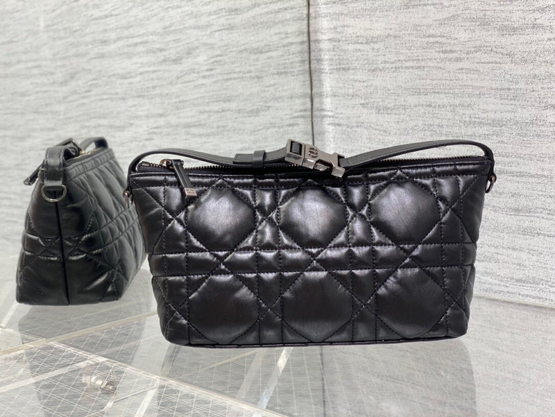 Amelia- DYOR FASHION BAGS - 560