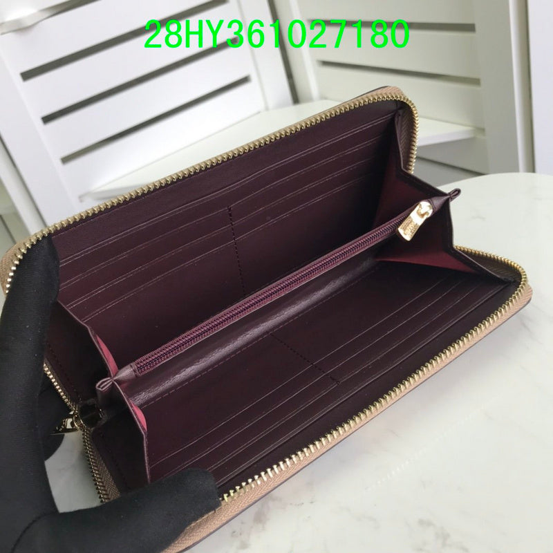 Amelia - CAH Wallet - 104