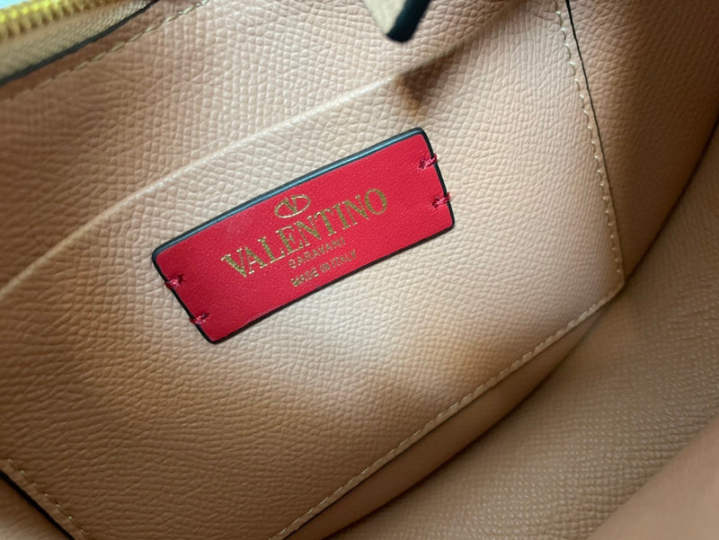 Amelia's Bag Gallery - VEL Bags - 1159