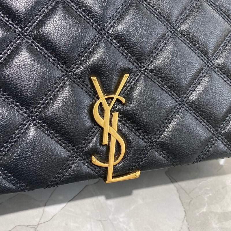 Amelia - YSL Bag - 4090