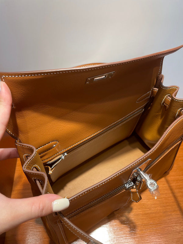 Amelia - HMS Bags - 1814