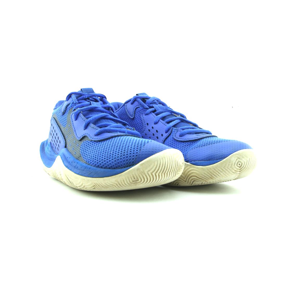 UNDER ARMOUR JET '23