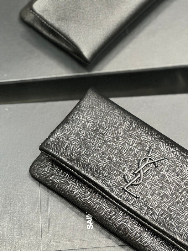 Amelia - YSL Bag - 2511