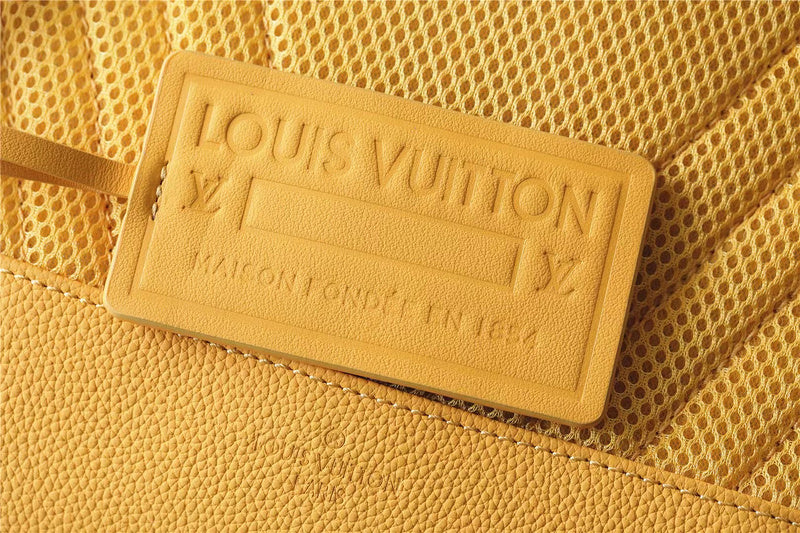 Fan Fashion Lu-Vi bags - 9589