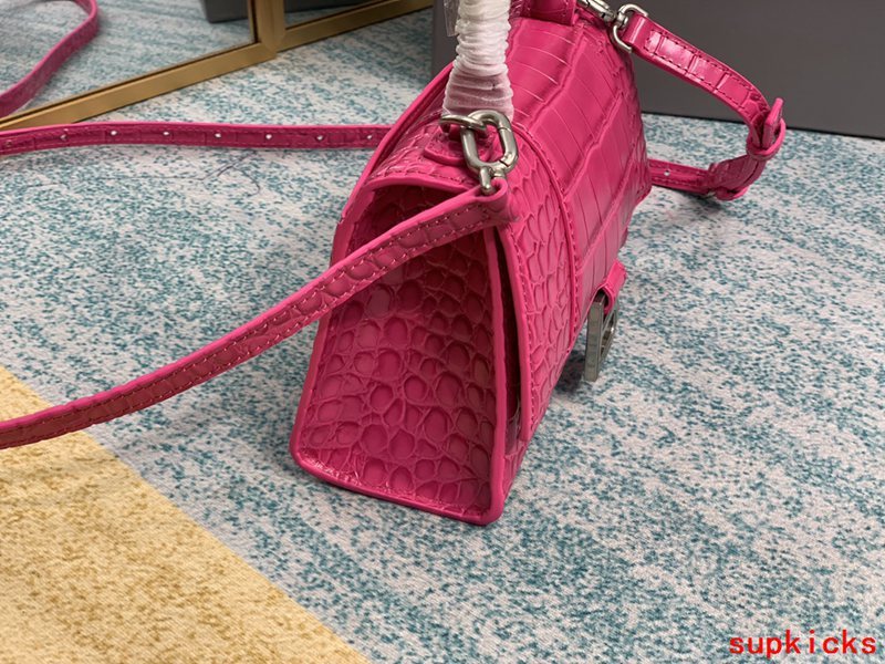 Amelia- BG Hourglass Bags - 144