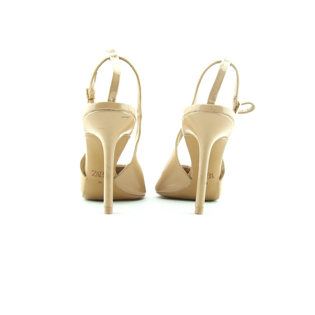 ZARA. .