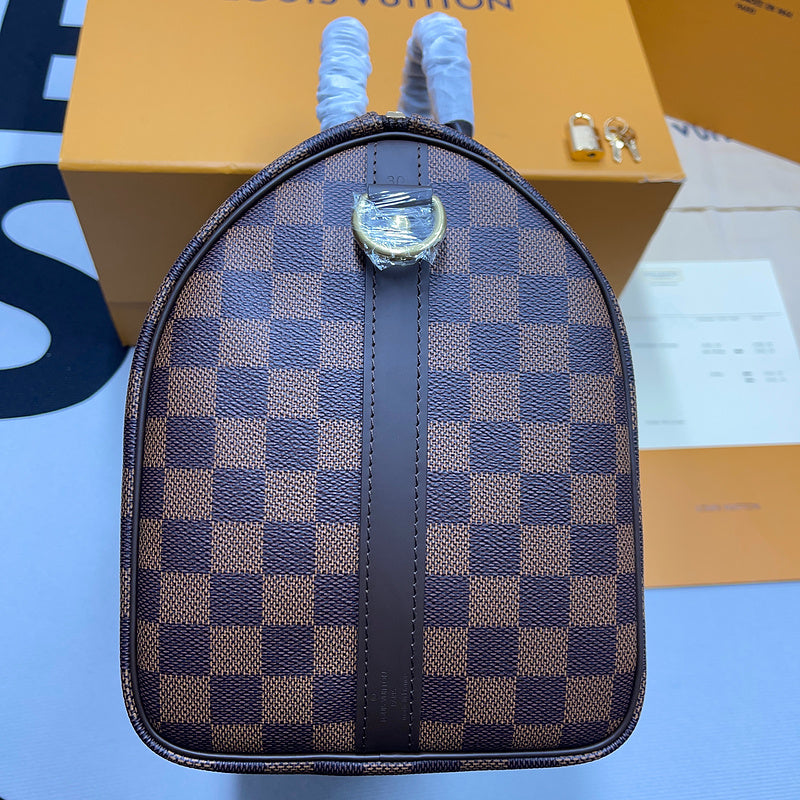 Fan Fashion Lu-Vi bags - 8150