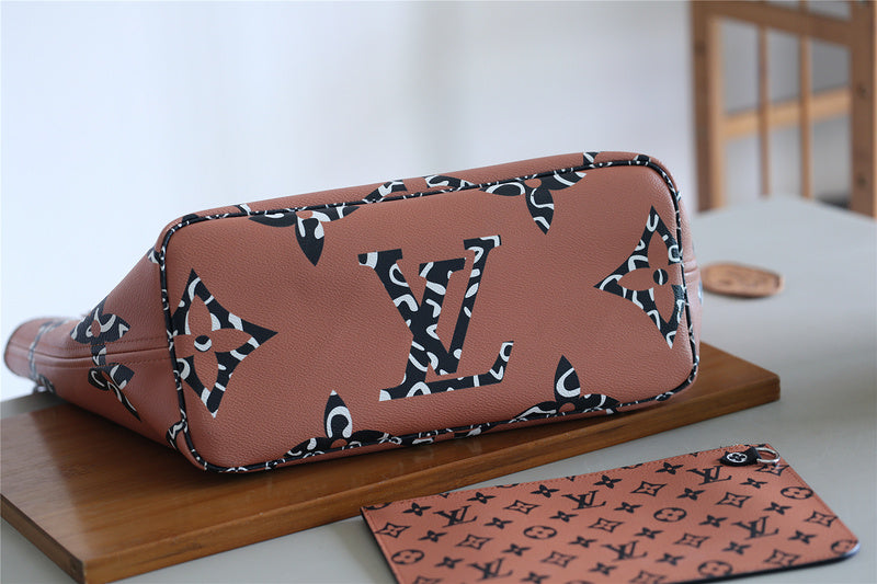 Fan Fashion Lu-Vi bags - 8078