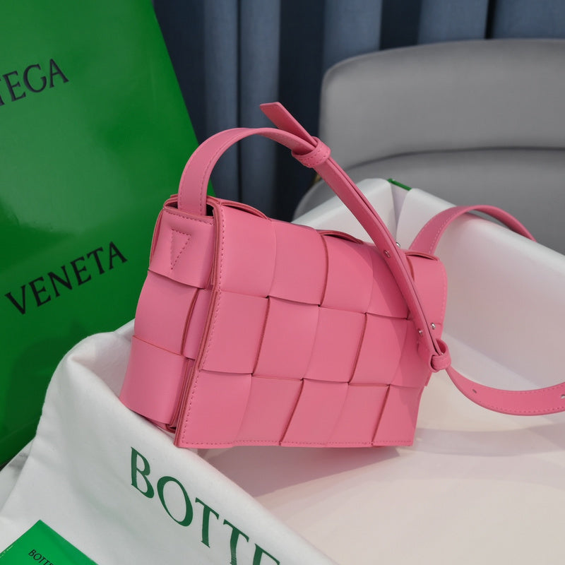 B-VENETA STYLISH HANBAGS FOR WOMEN - - 110
