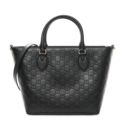 Amelia ssima Small Zippered Bucket Tote Black