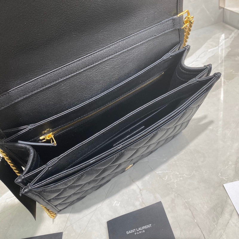 Amelia - YSL Bag - 4090