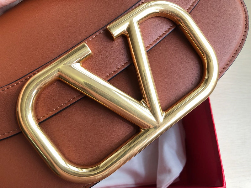 VAL LUXURY BAGS - FOR FASHION LOVERS  AFFORDABLE LUXURY BAGS- 748