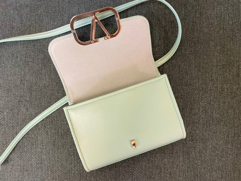 Amelia's Bag Gallery - VEL Bags - 820