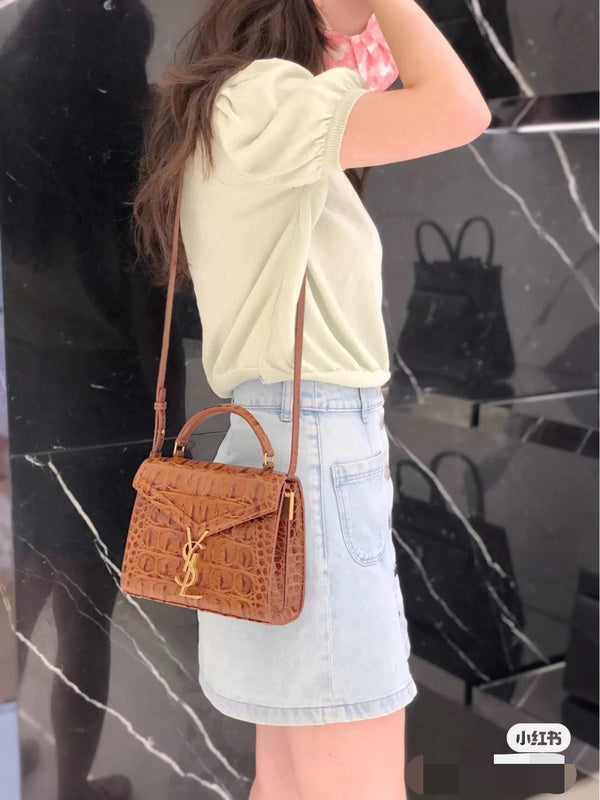 Amelia - YSL Bag - 3747