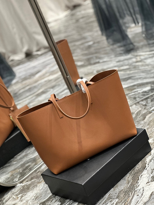 Amelia - YSL Bag - 3943