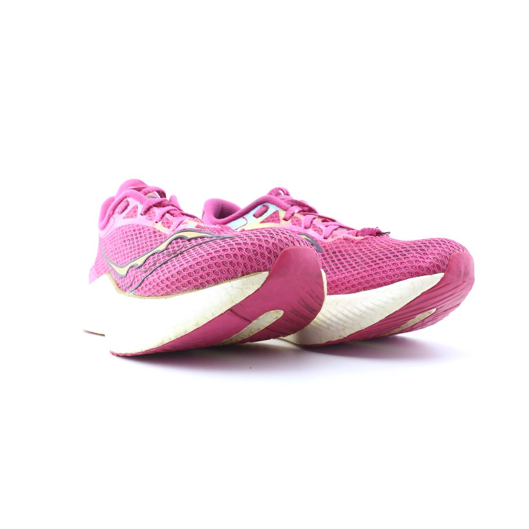 SAUCONY ENDORPHIN PRO 3