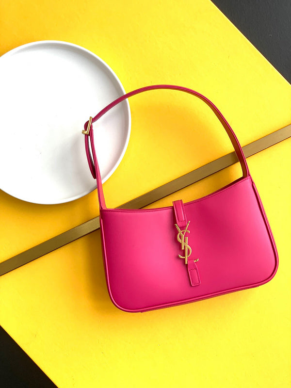 Amelia - YSL Bag - 4125