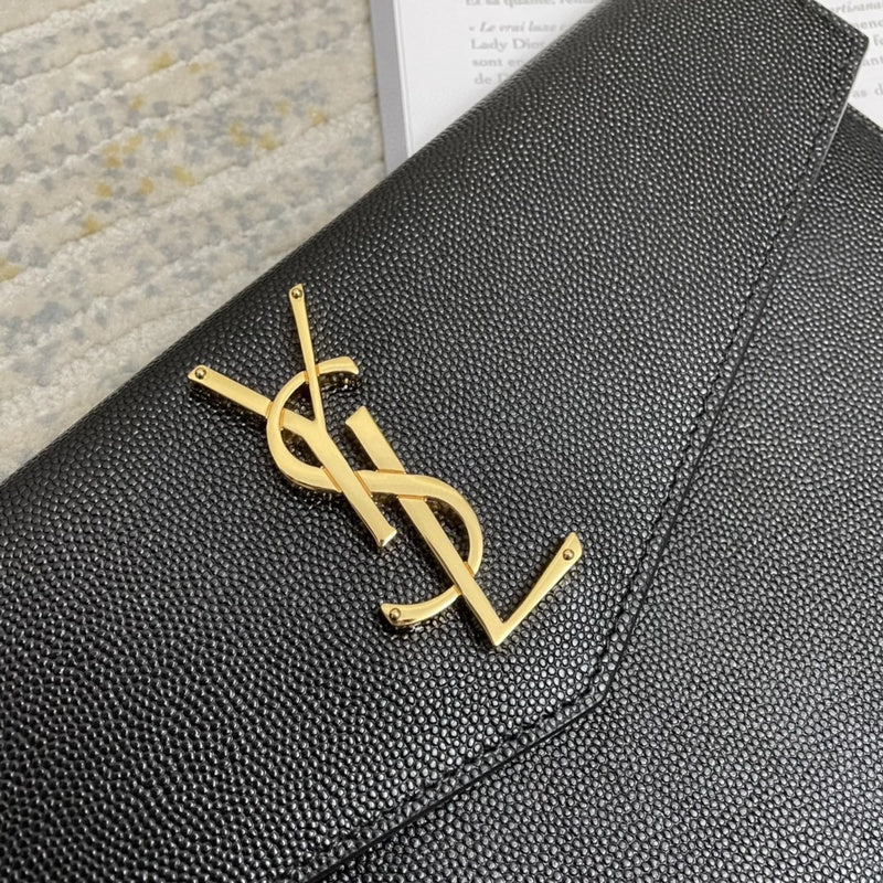 Amelia - YSL Bag - 3821